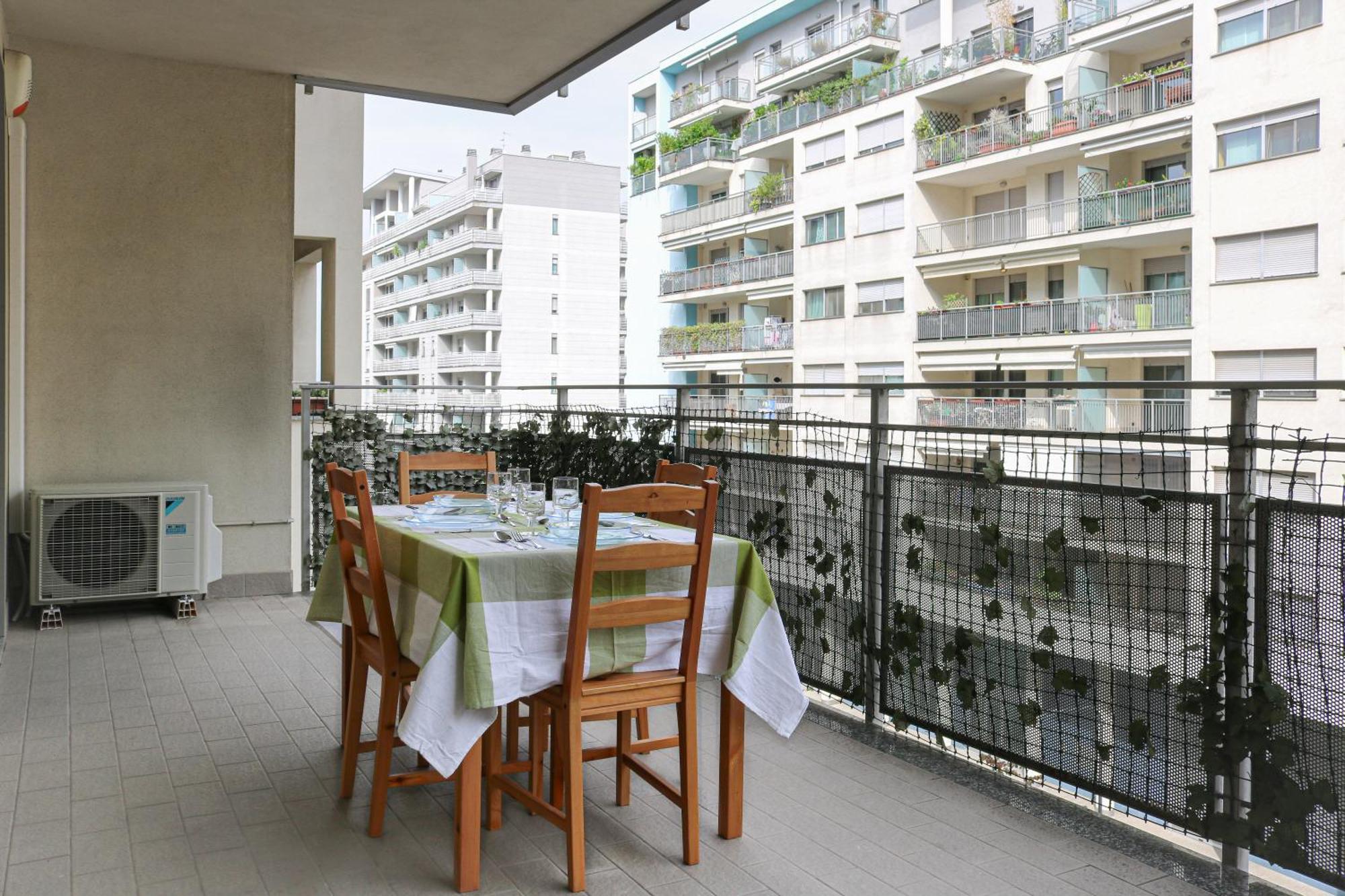 Urban Balcony Hideaway - 3 People Apartamento Milão Exterior foto
